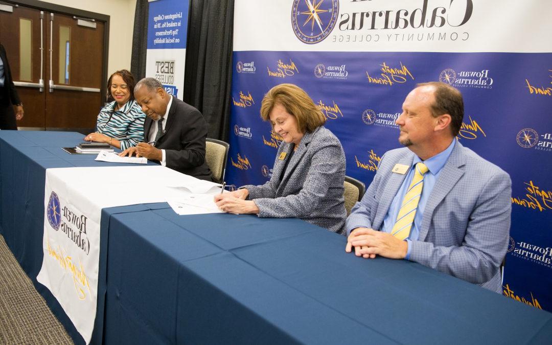 Rowan-Cabarrus Community College, Livingstone College Sign Bilateral Articulation and Guaranteed Admissions Agreement